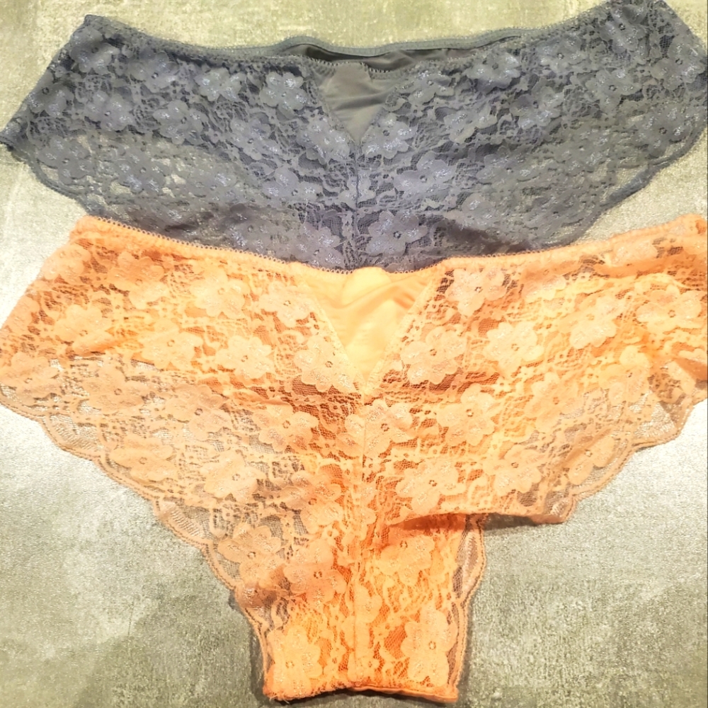 NWOT set os 2 panties